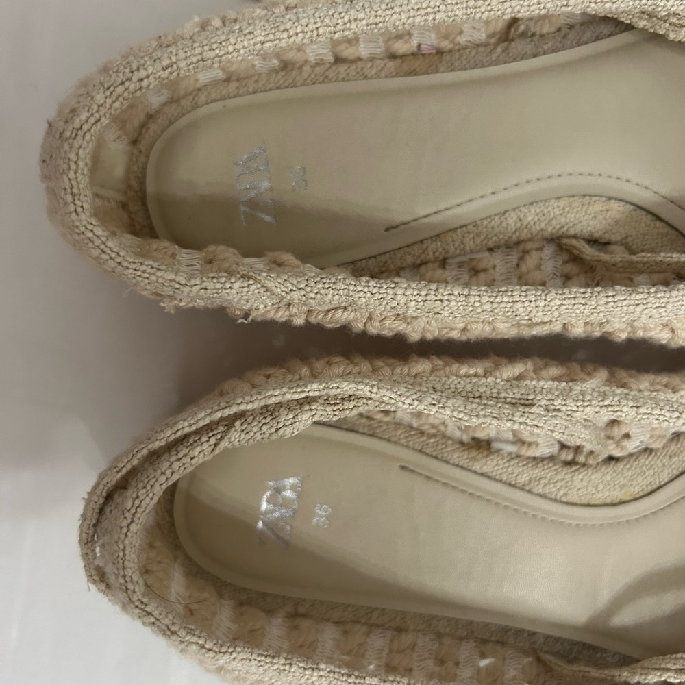 Lace up Ballet flats - Picture 4 of 4